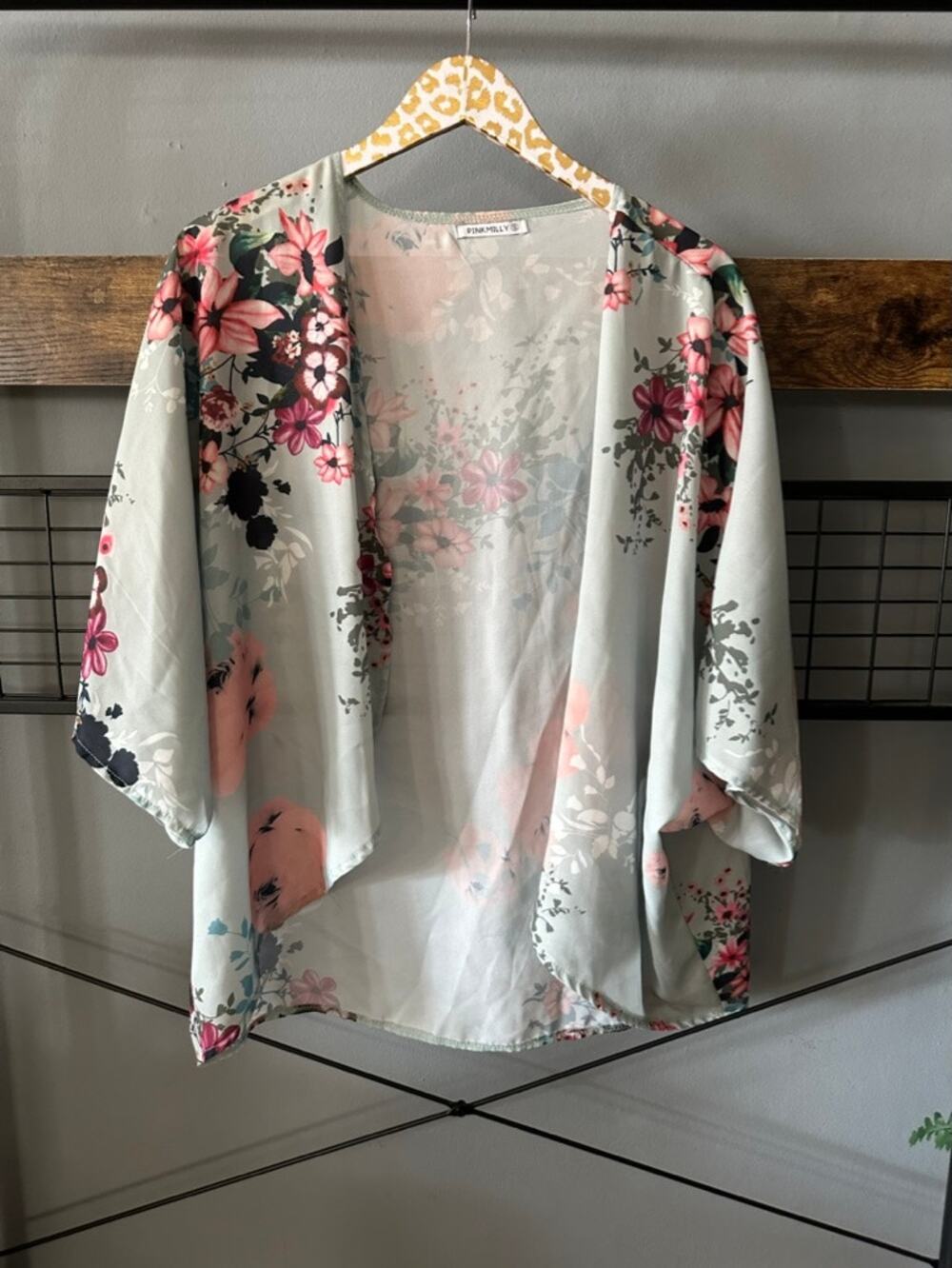 Pink Milly Floral Kimono Shrug | Size Small